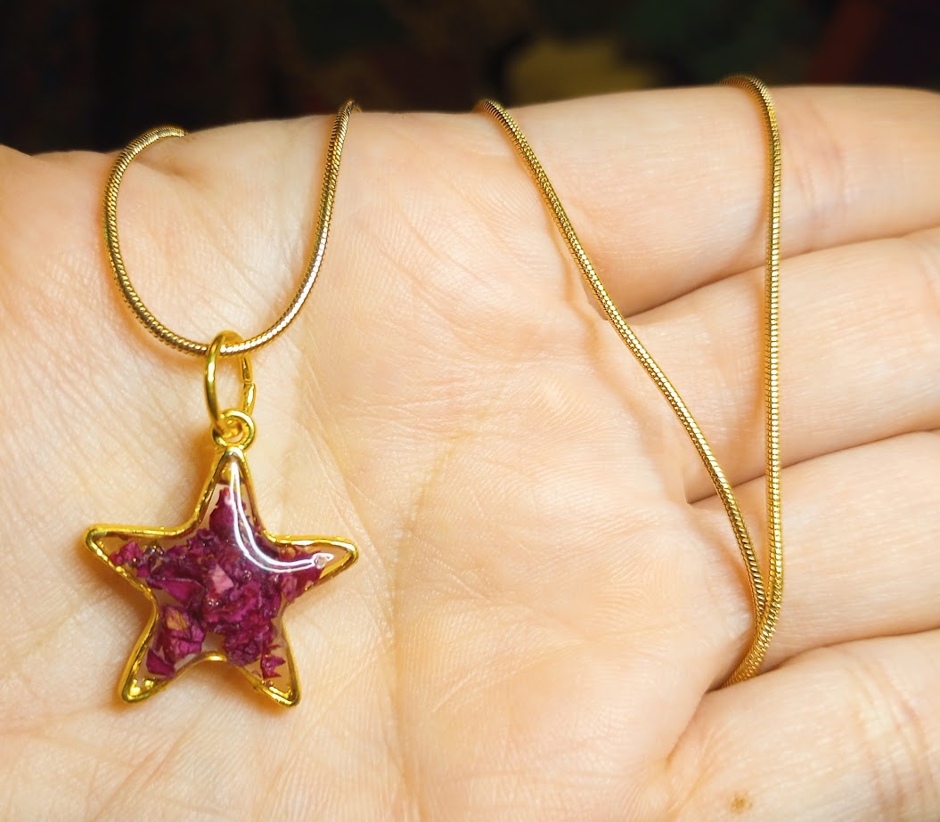 Carnation Star Necklace