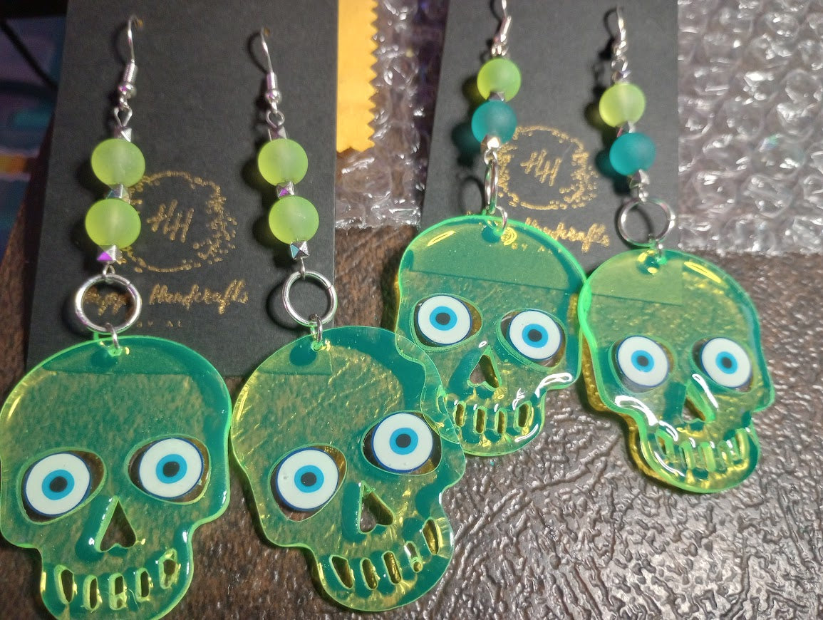 It's Alive! Mega Glow Skull Earrings