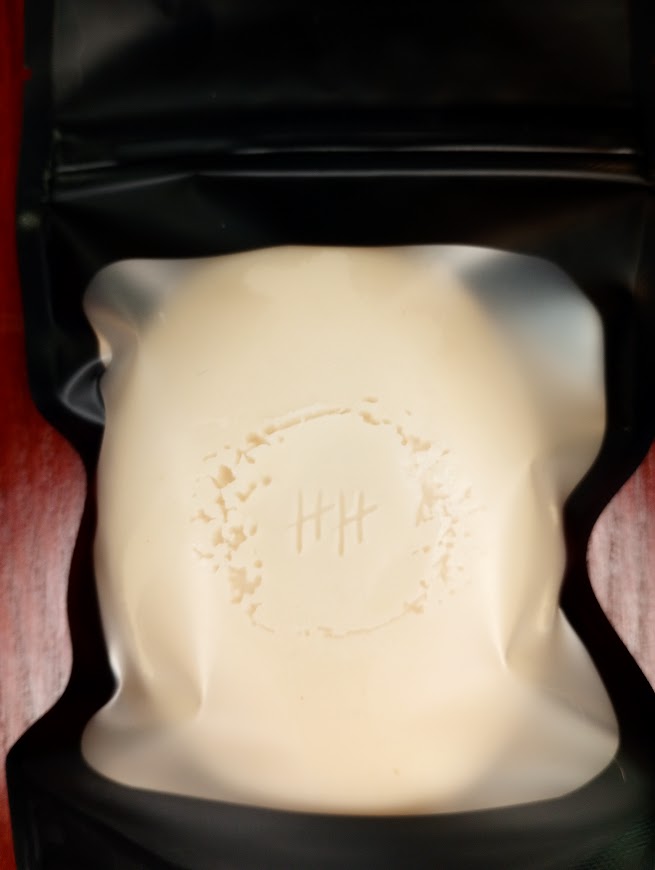 Honeysuckle Peony Shampoo Bar