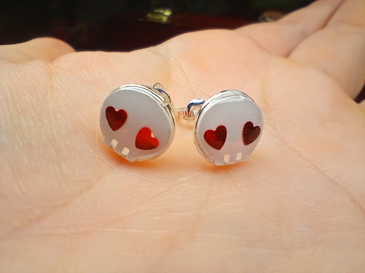 Cute Skull Studs