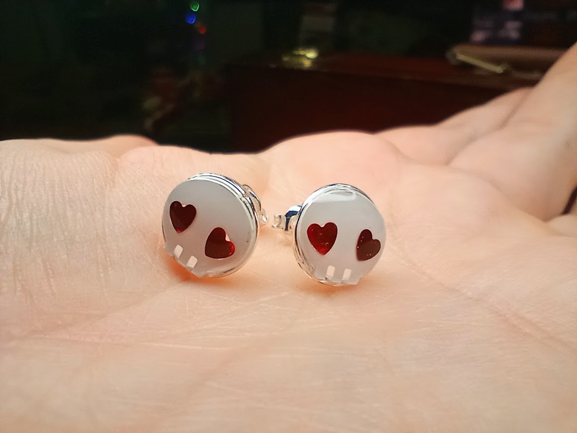 Cute Skull Studs