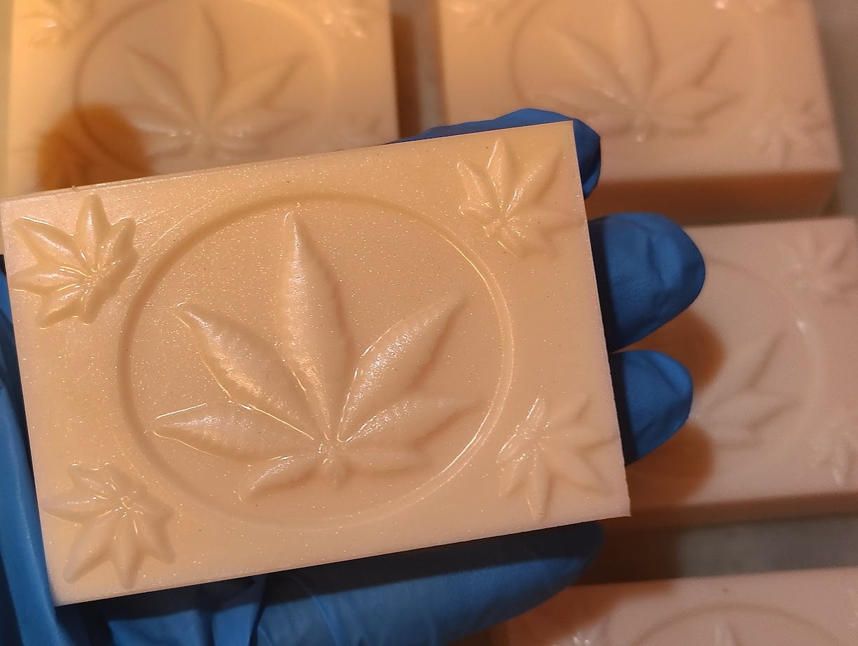 Heal + Hemp Bath Bar