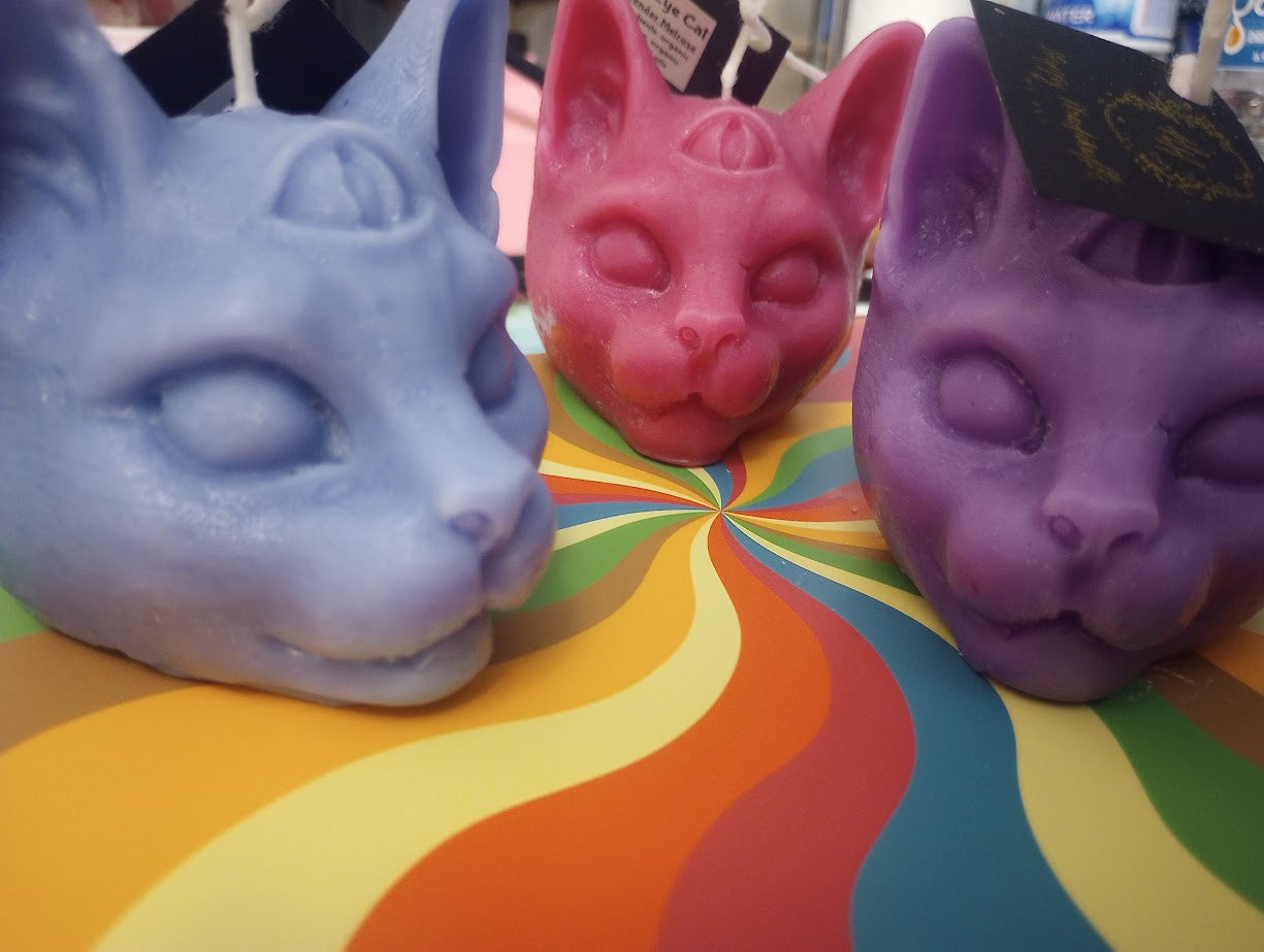 Third Eye Cat Candle