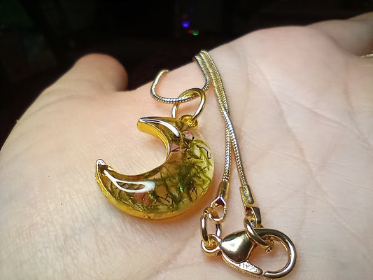 Tree Moss Moon Necklace