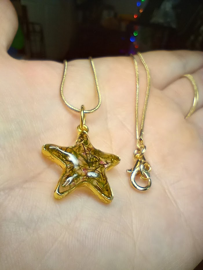 Tree Moss Star Necklace