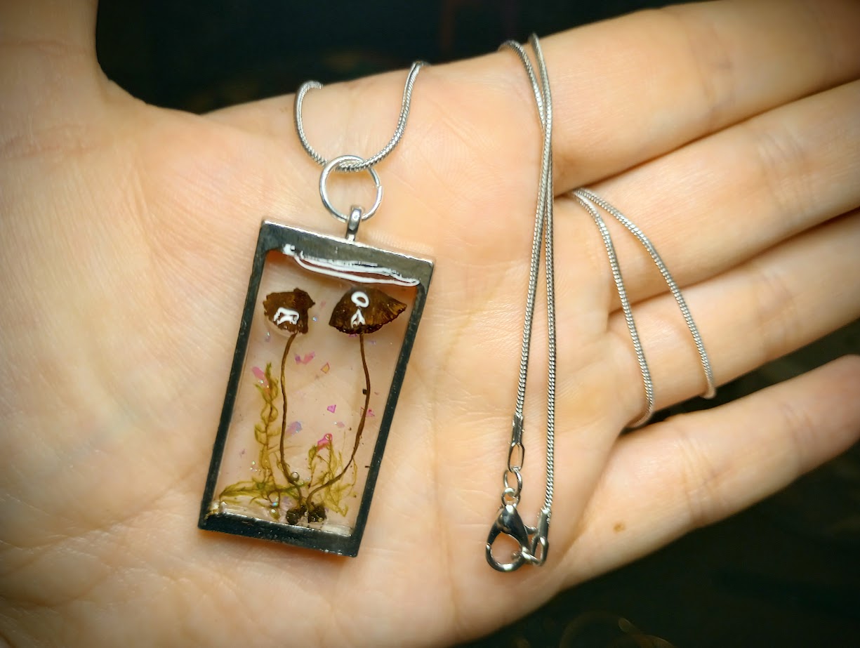 Mushy Friends Rectangle Necklace