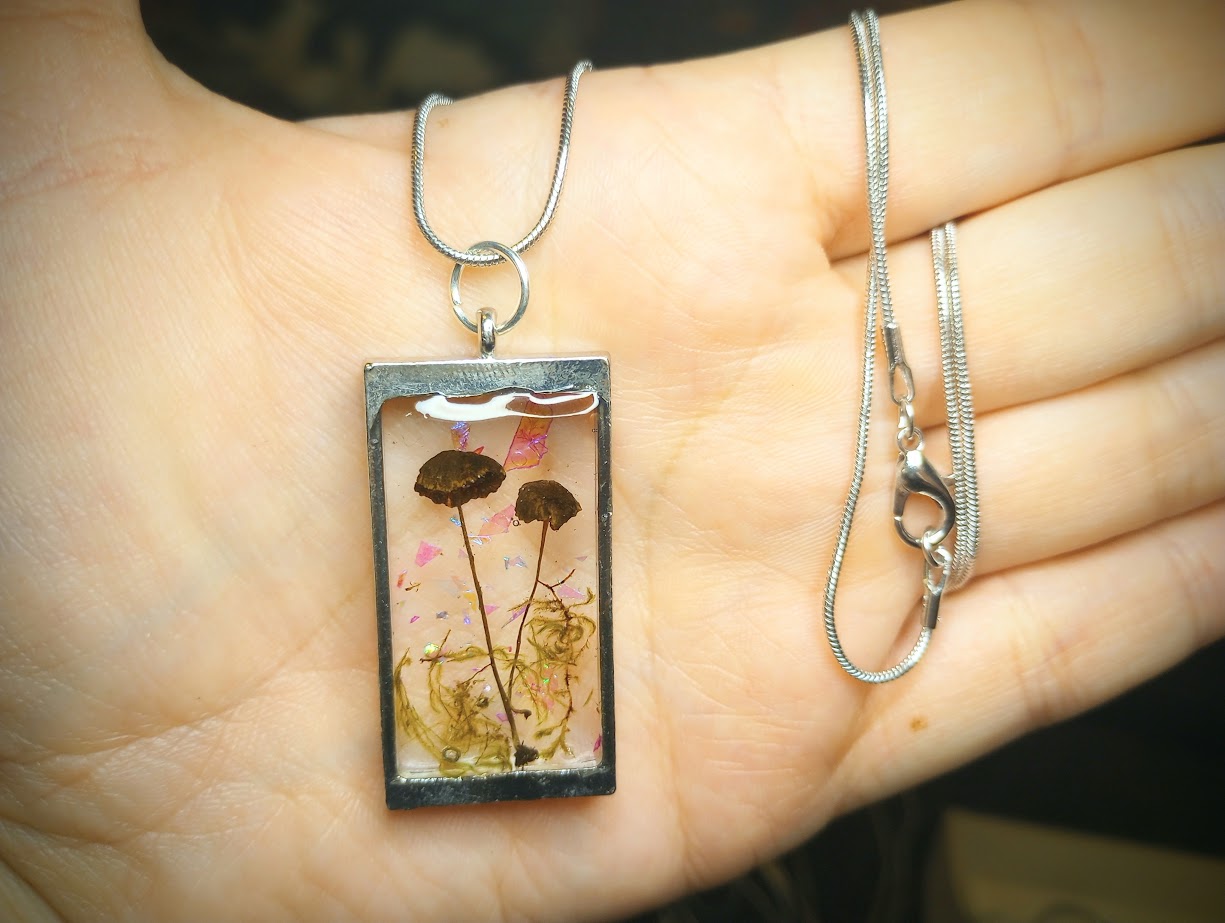 Mushy Friends Rectangle Necklace
