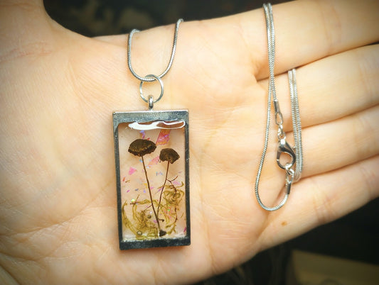 Mushy Friends Rectangle Necklace