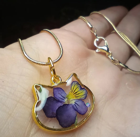 Pansy Kitty Necklace