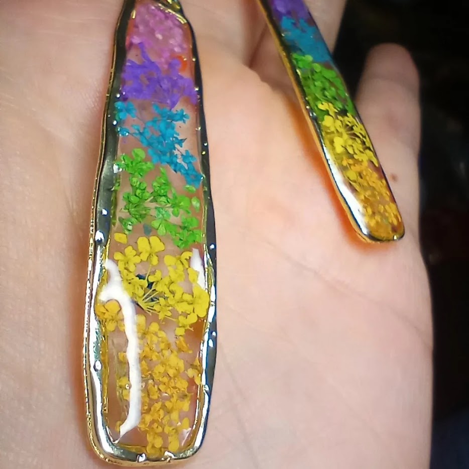 Rainbow Spray Flower Earrings