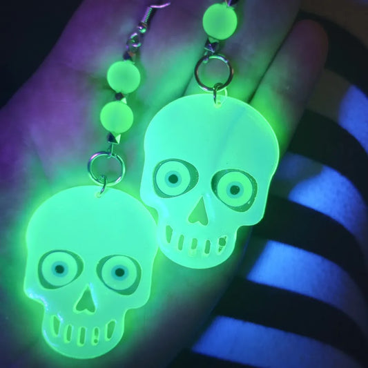 It's Alive! Mega Glow Skull Earrings