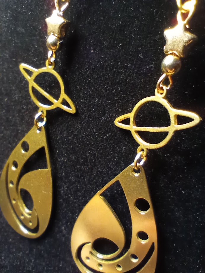 Outer Space Dangles