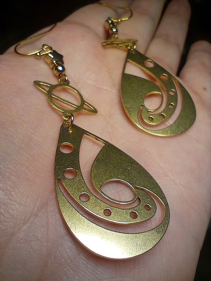 Outer Space Dangles