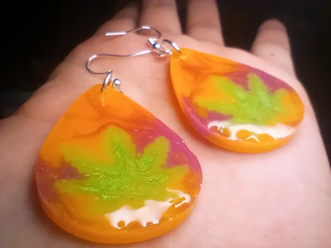 Leaf Swirl Resin Dangles