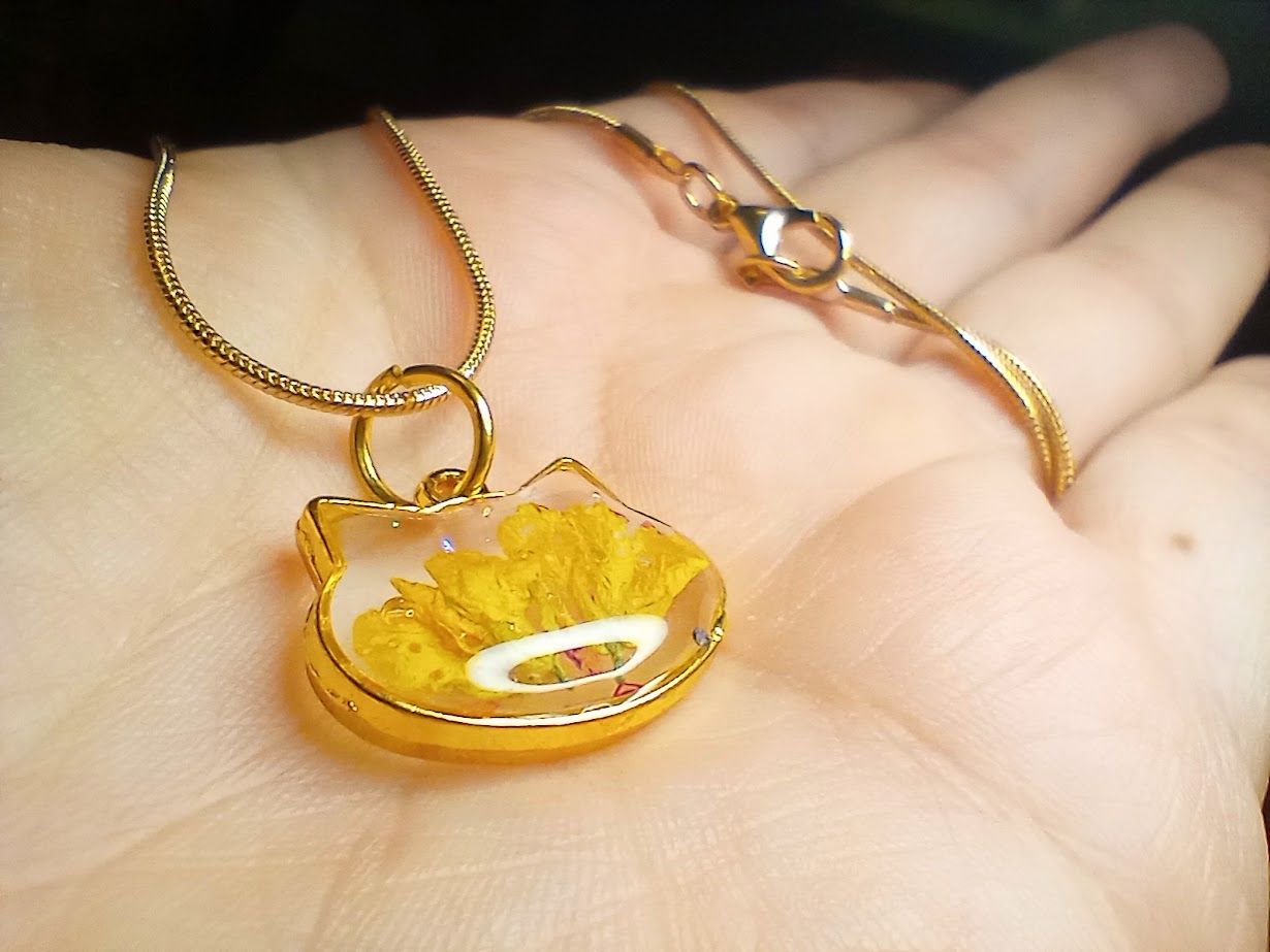 Yellow Wildflower Kitty Necklace