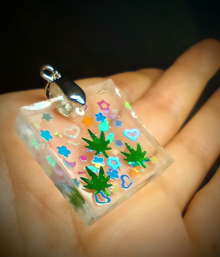 *420* Love Pendant