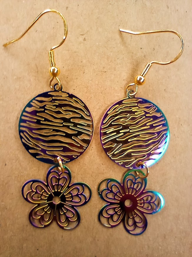 Iridescent Circle Flower Earrings
