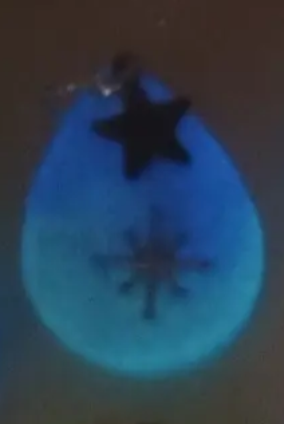 Space Sparkle UV Glow