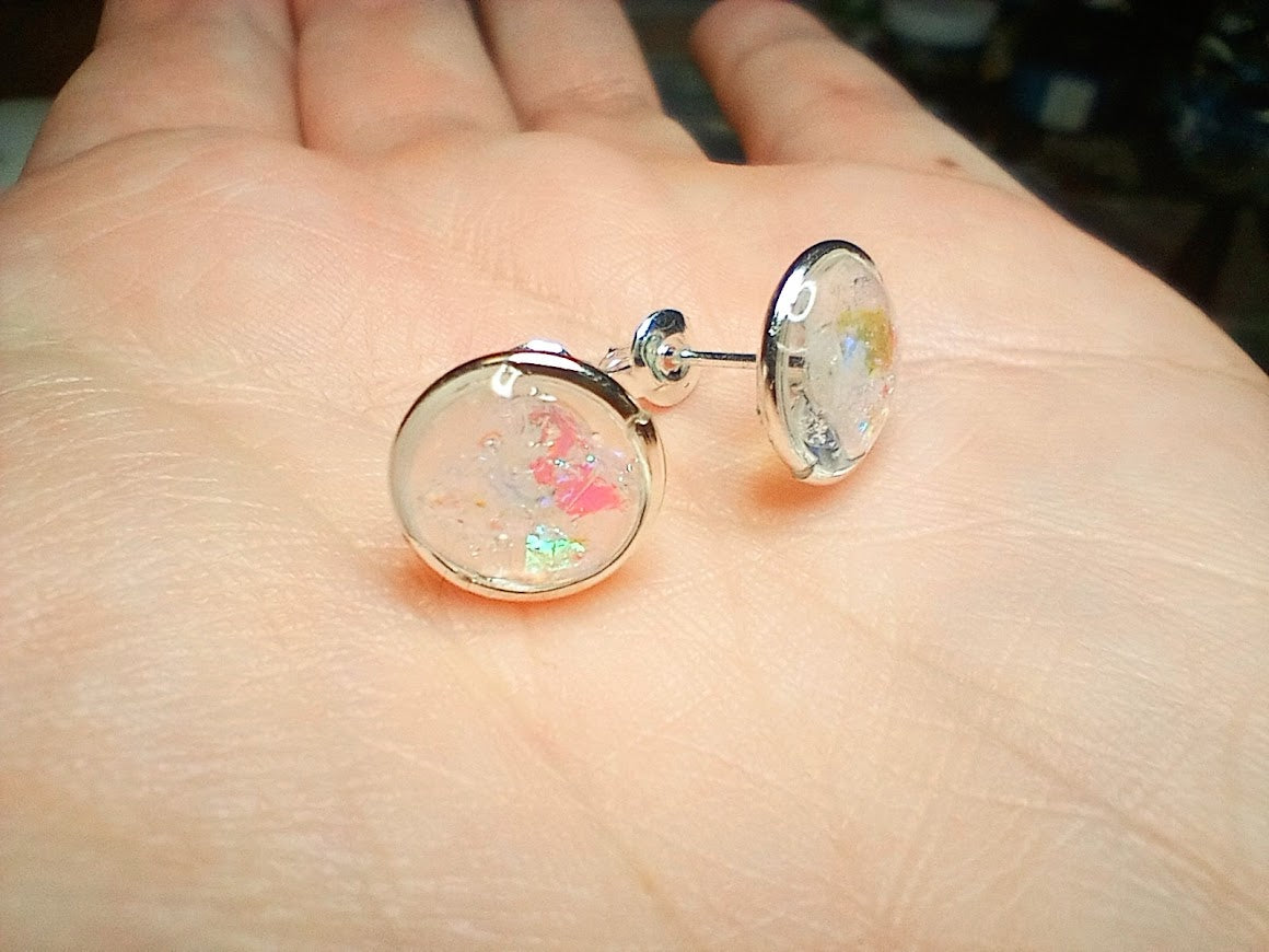 Iridescent Snow Studs