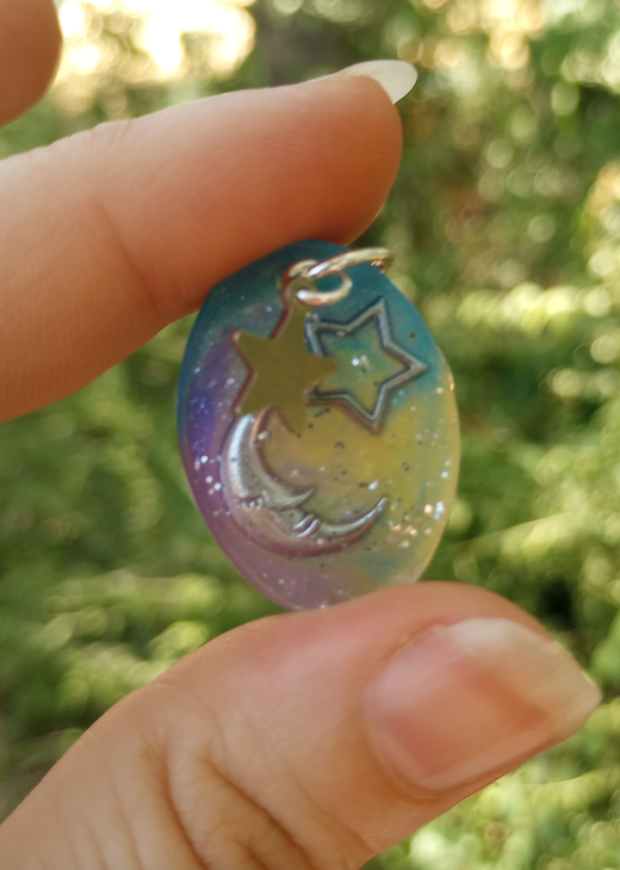 Stellar Moon Star UV Glow