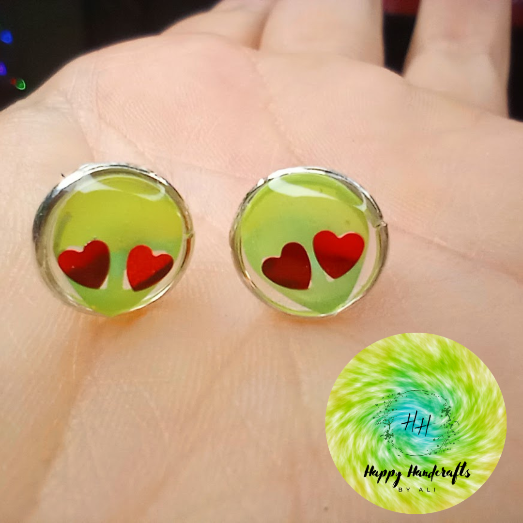 Alien UV Glow Heart Eyes Studs