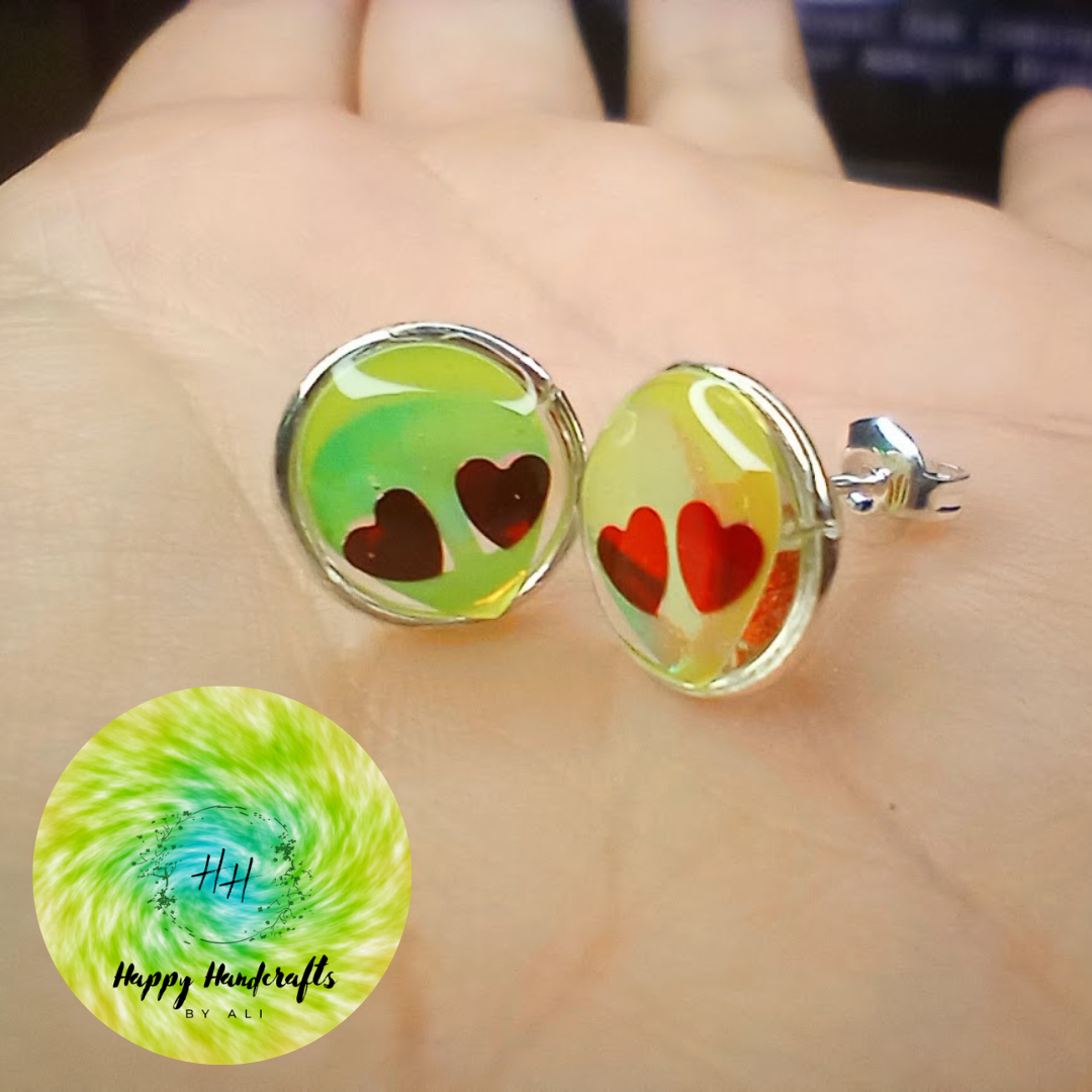 Alien UV Glow Heart Eyes Studs