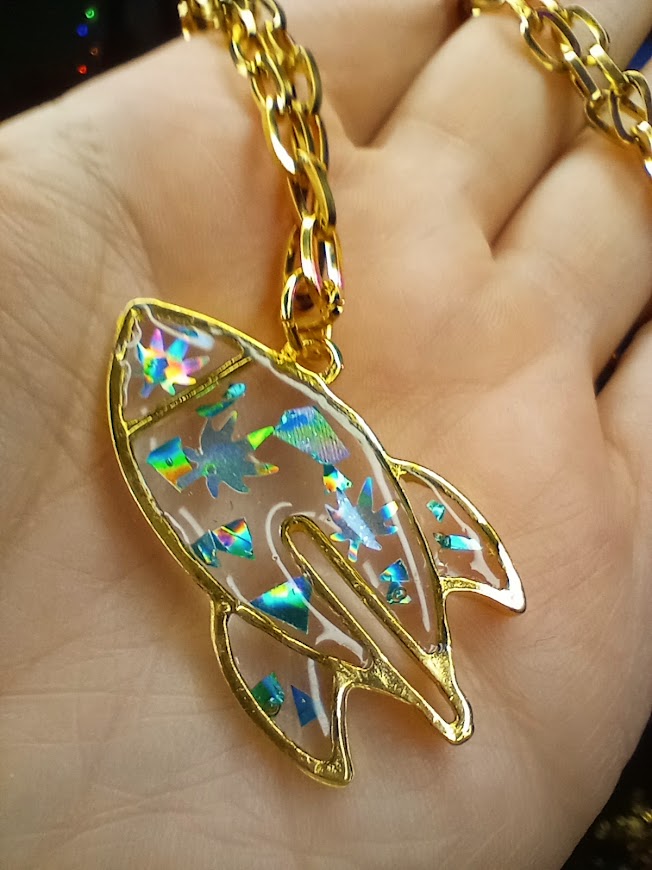 420 Stellar UV Resin Pendants