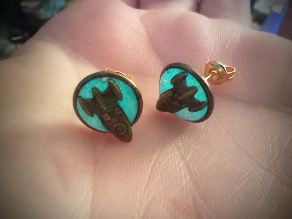 UV Glow Rocket Studs