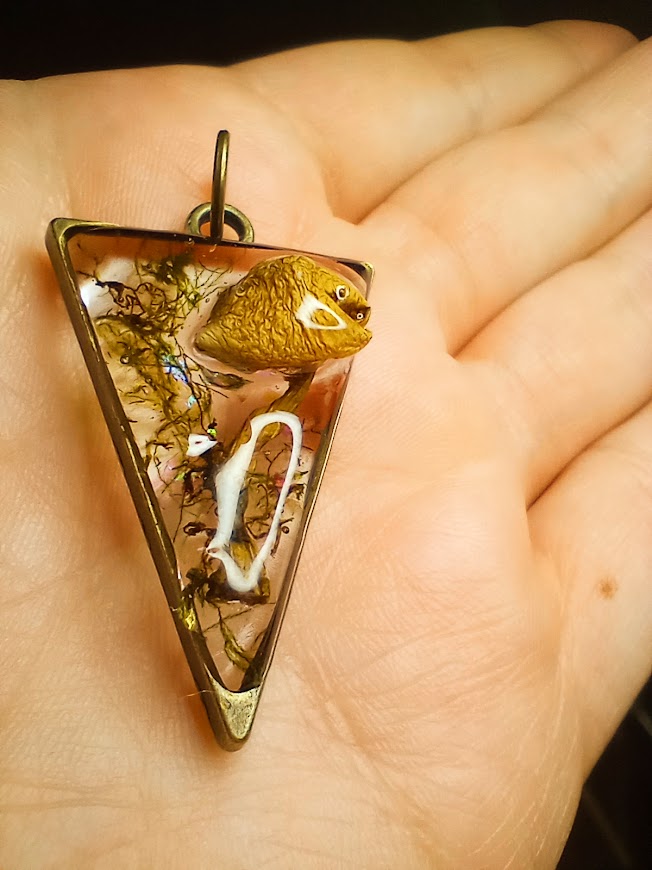 Mushroom Moss Triangle